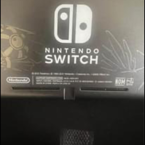 Nintendo Switch - Picture 4 of 4